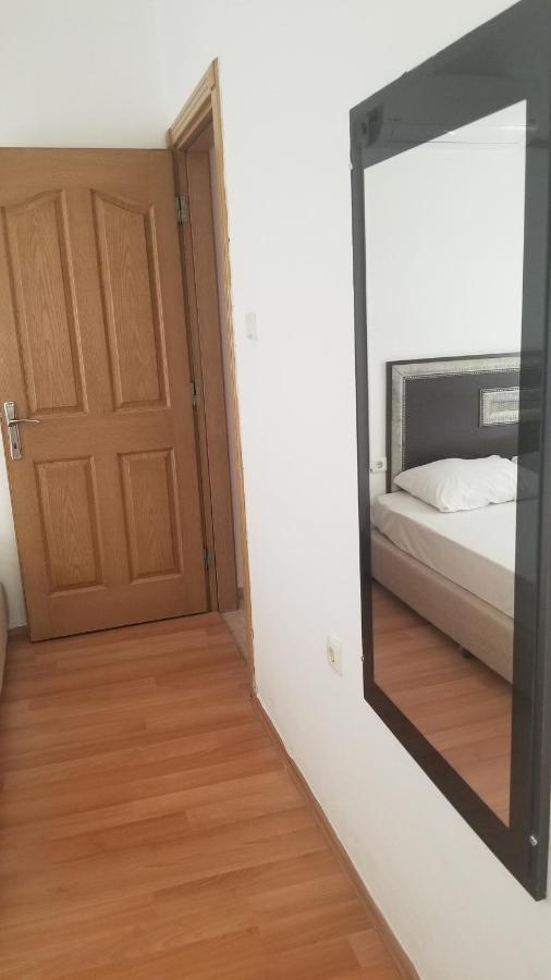 Huge Evleri 2 Apartment Marmaris Bagian luar foto